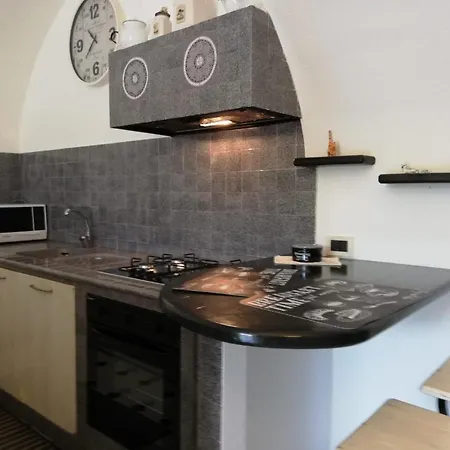 Musso 6 Molino Nuovo (Savona)